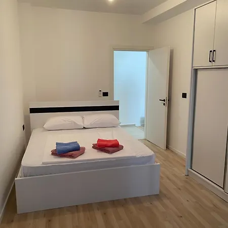 Genti Apartamento Sarandë